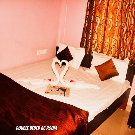 Mansarovar Guest House Ujjain Ngoại thất bức ảnh