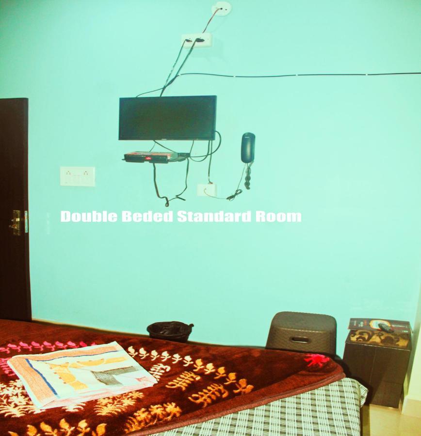 Mansarovar Guest House Ujjain Ngoại thất bức ảnh