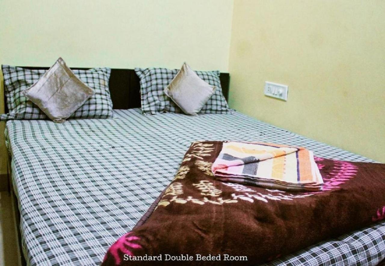 Mansarovar Guest House Ujjain Ngoại thất bức ảnh