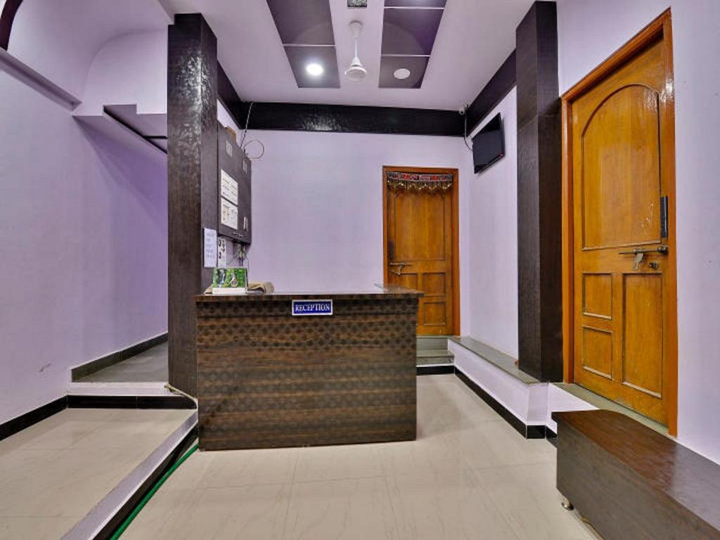 Mansarovar Guest House Ujjain Ngoại thất bức ảnh